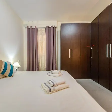 Sliema 2 Bedroom Close To Seafront Exterior photo